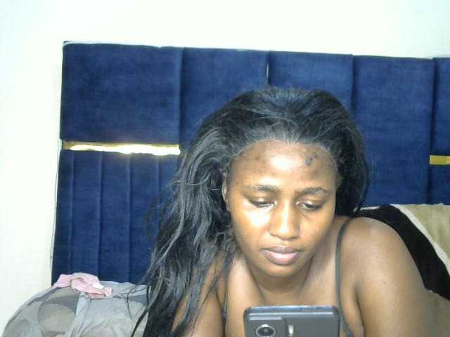 tasha-baby live cam on BongaCams
