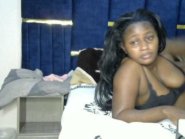 tasha-baby live cam on BongaCams