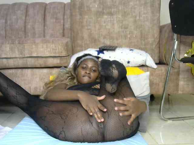 hottara99 webcam