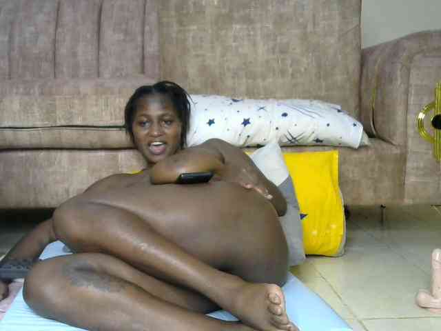 hottara99 webcam