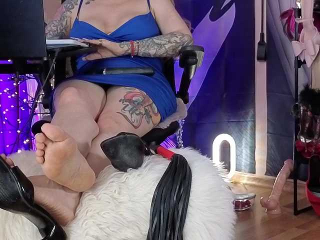 your-amazon4rever-wild live cam on BongaCams