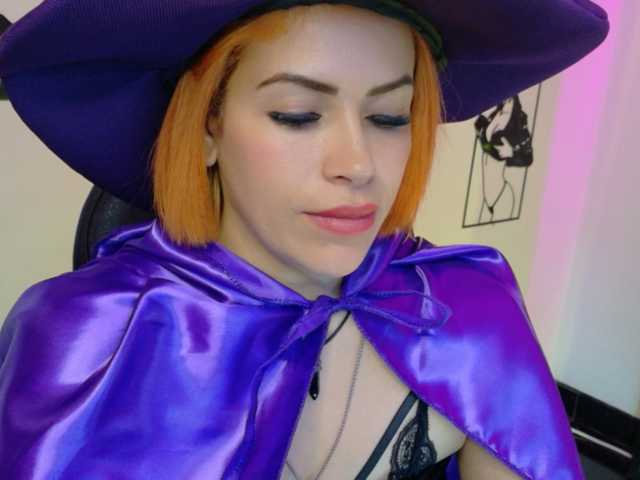 Alexa_lopez live cam