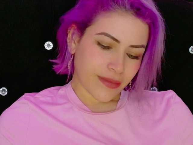 Ivypoison10 live cam on BongaCams