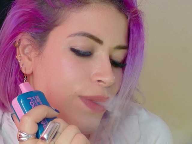 Ivypoison10 live cam on BongaCams