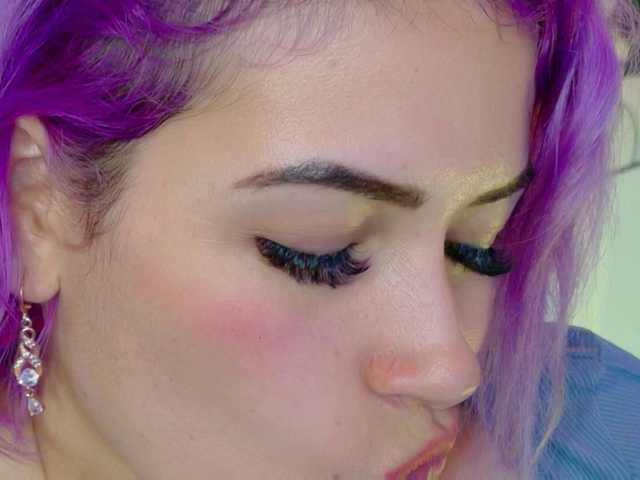 Ivypoison10 live cam on BongaCams