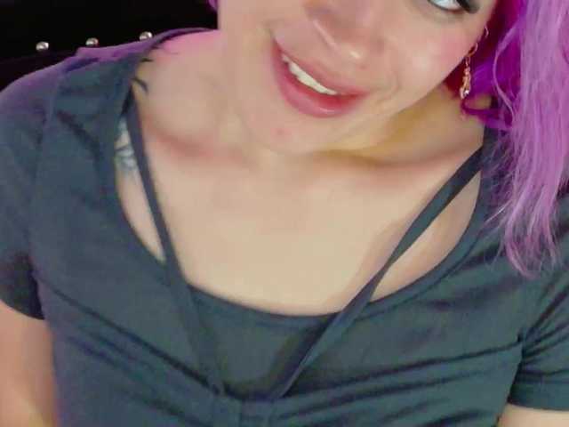 Ivypoison10 live webcam show