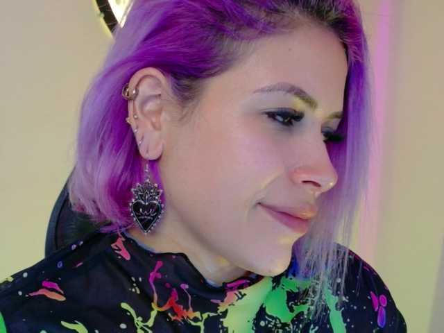 Ivypoison10 live cam