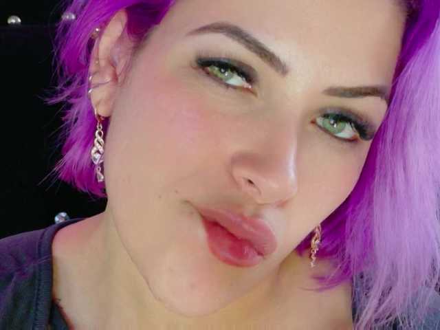Ivypoison10 live webcam show