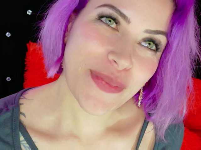 Ivypoison10 live webcam show