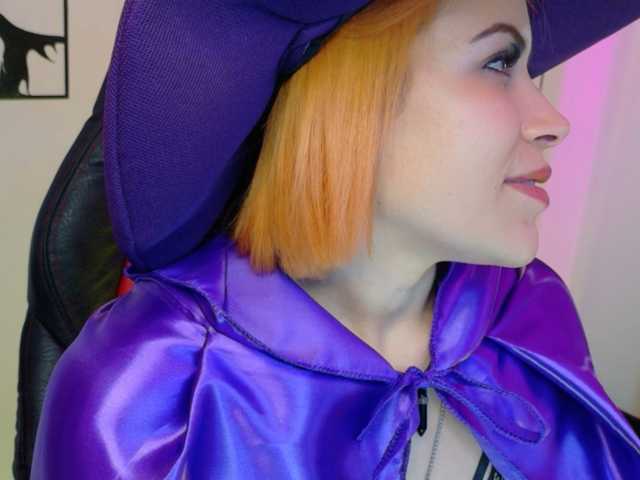 Alexa_lopez live cam preview