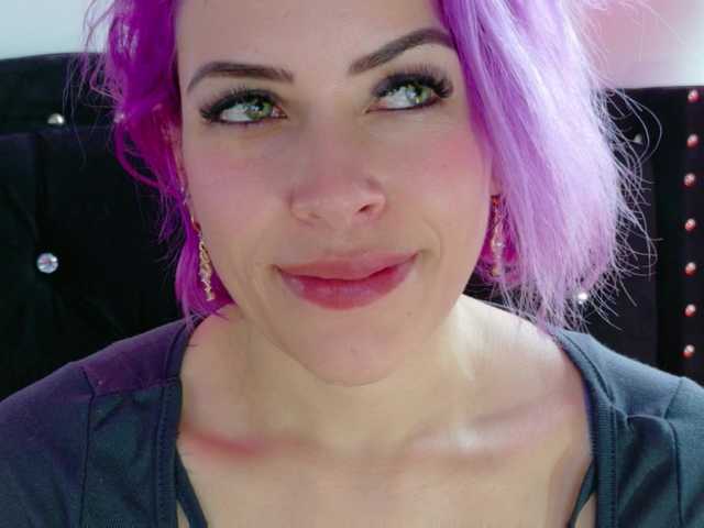Ivypoison10 live webcam show