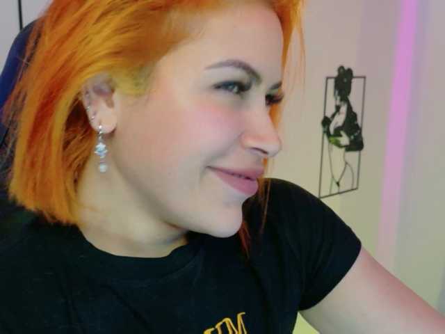 Ivypoison10 live cam on BongaCams
