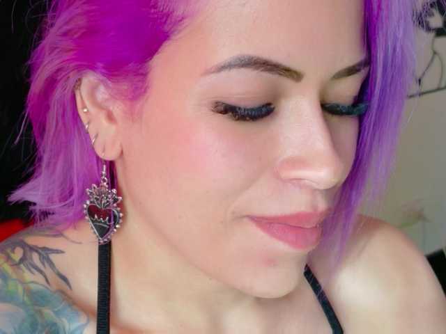 Alexa_lopez live cam preview
