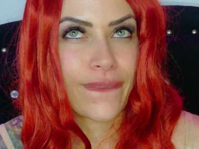 Ivypoison10 – currently Offline