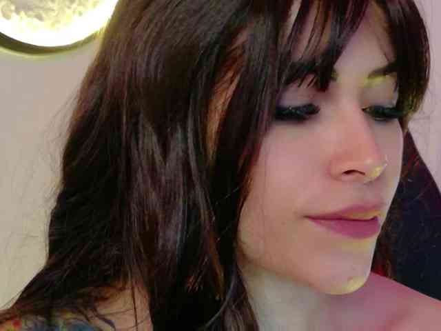 Alexa_lopez webcam