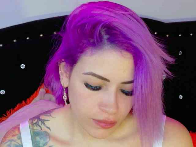 Alexa_lopez webcam