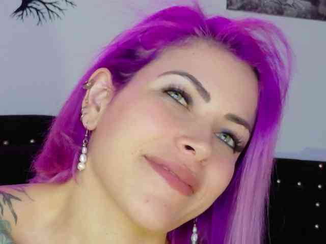 Alexa_lopez webcam