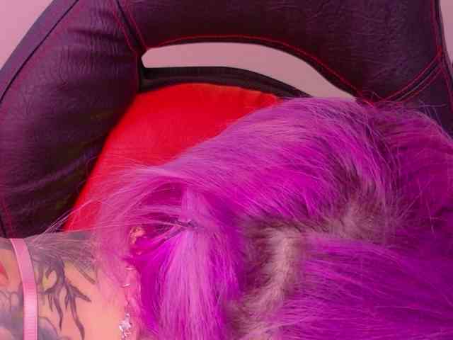 Alexa_lopez webcam