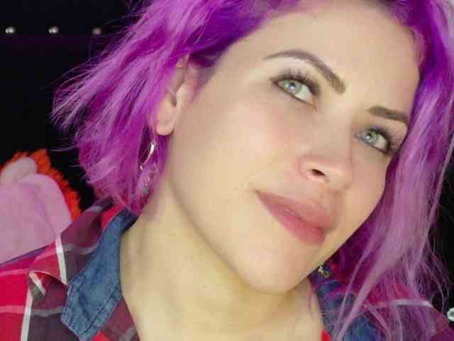 Alexa_lopez webcam