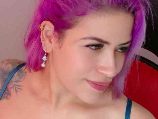 Alexa_lopez webcam