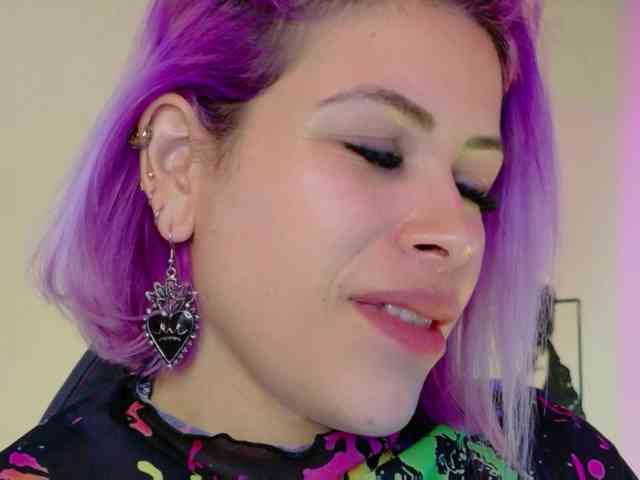 Alexa_lopez webcam