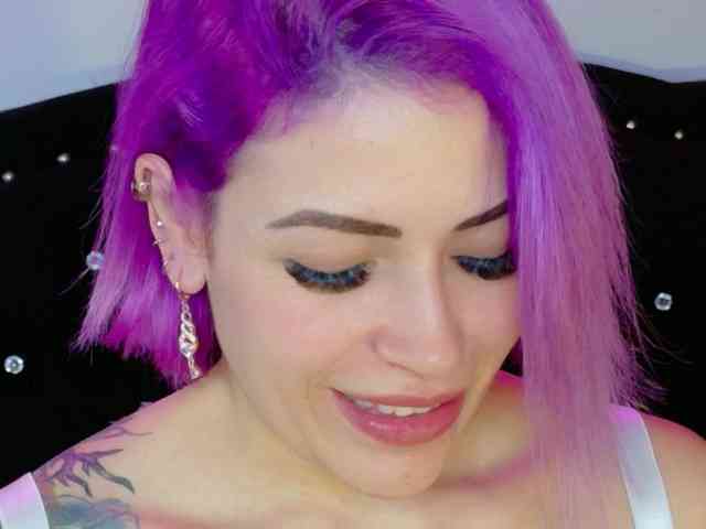 Alexa_lopez webcam