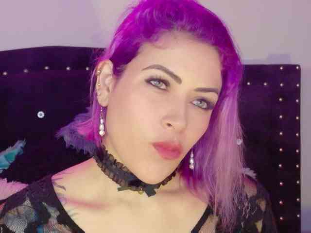 Alexa_lopez webcam