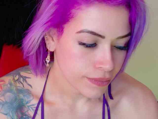 Alexa_lopez webcam