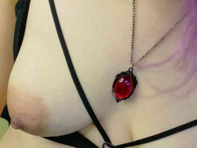 Alexa_lopez webcam