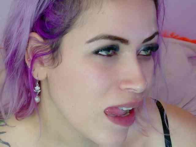 Alexa_lopez webcam