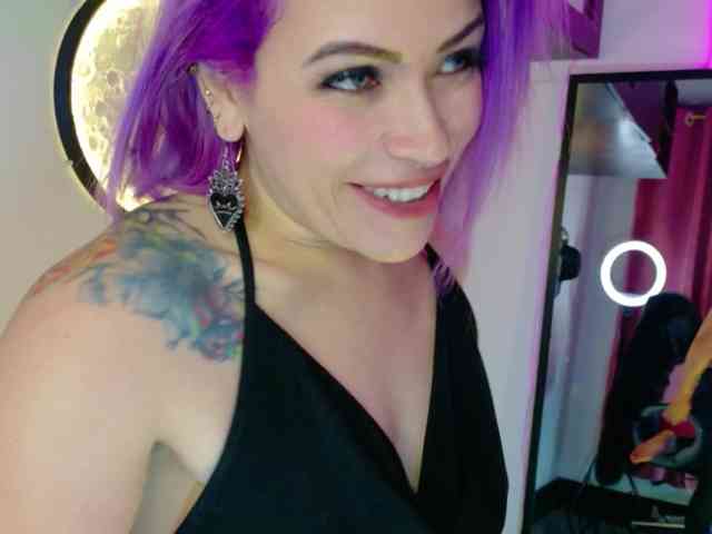 Alexa_lopez webcam