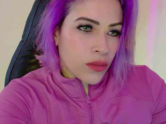 Alexa_lopez webcam