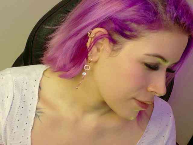 Alexa_lopez webcam