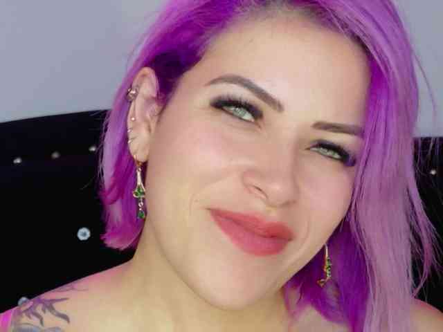 Alexa_lopez webcam
