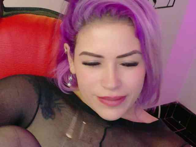 Alexa_lopez webcam
