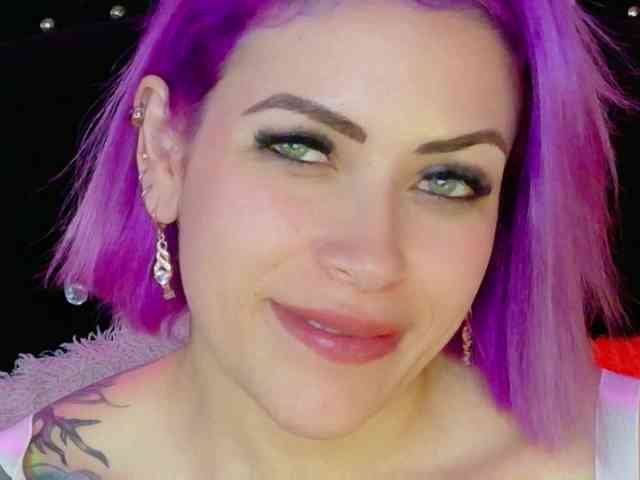 Alexa_lopez webcam