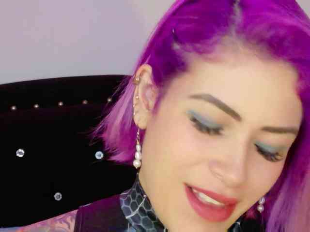 Alexa_lopez webcam