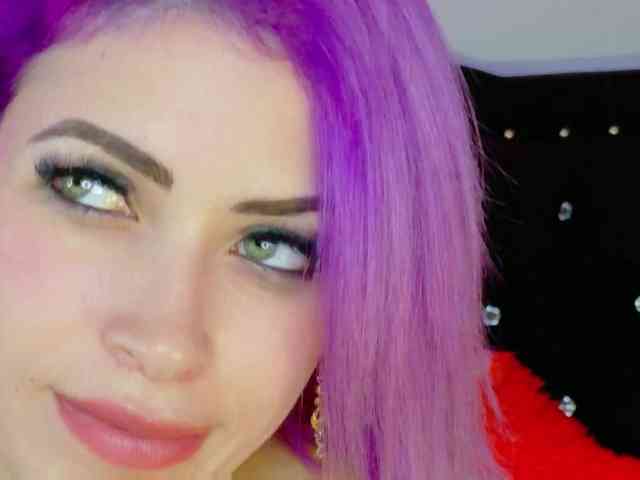 Alexa_lopez webcam