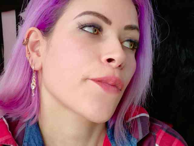 Alexa_lopez webcam