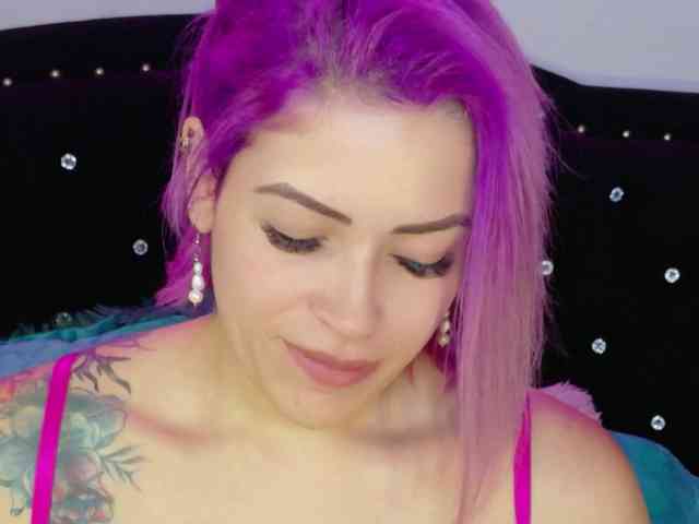 Alexa_lopez webcam