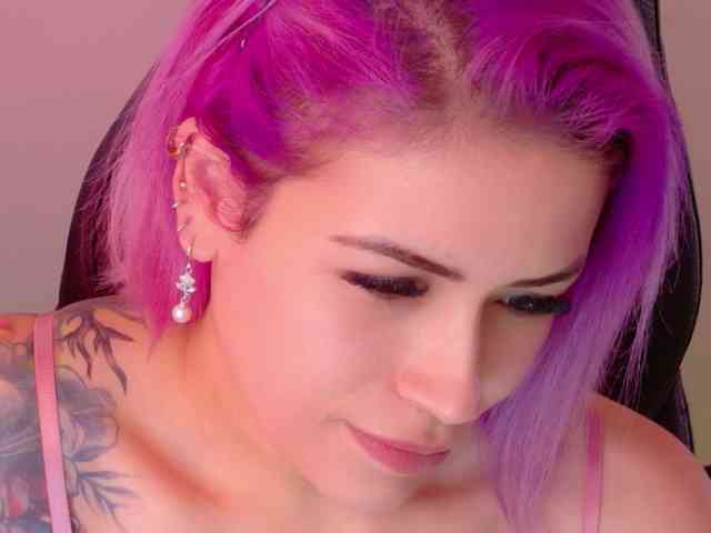 Alexa_lopez webcam