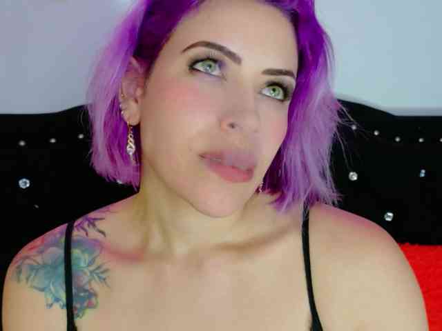 Alexa_lopez webcam