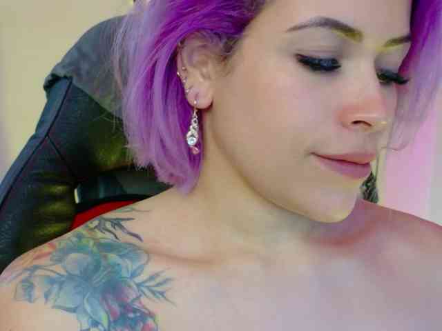 Alexa_lopez webcam