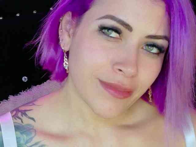 Alexa_lopez webcam