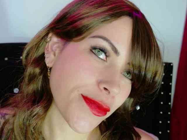 Ivypoison10 Live Webcam on BongaCams