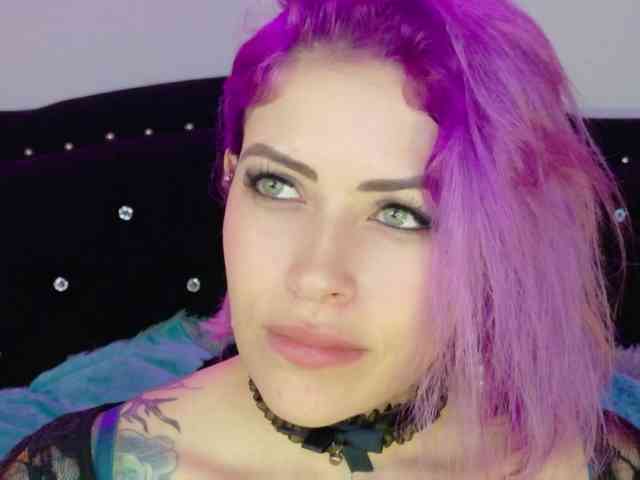 Alexa_lopez webcam