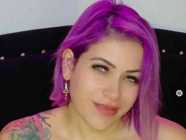 Alexa_lopez webcam