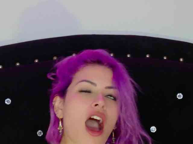 Alexa_lopez webcam