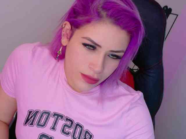 Alexa_lopez webcam