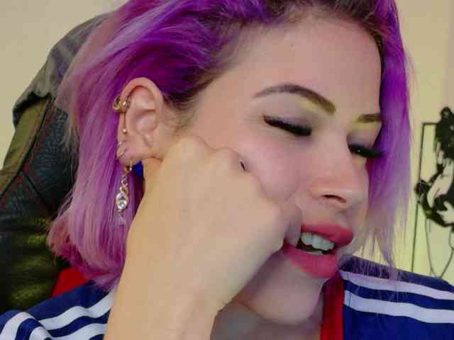 Alexa_lopez webcam